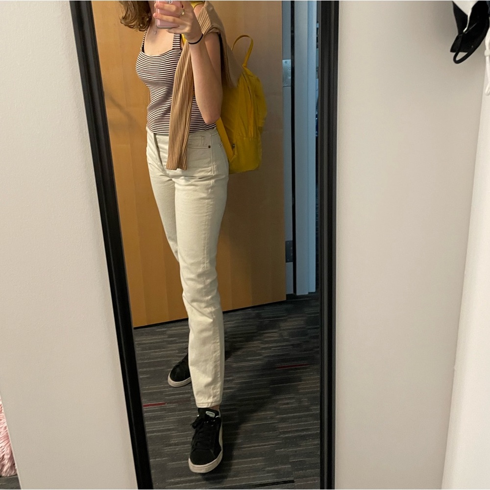 SIZE 25 REFORMATION OFF WHITE WITH BROWN STITCHING JEANS STRAIGHT LEG